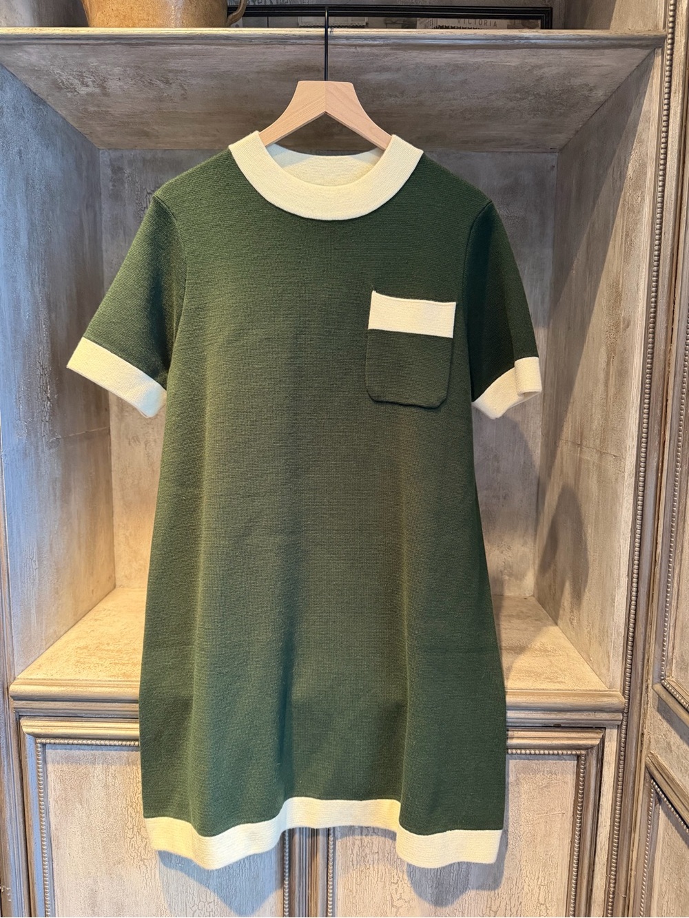 Tuckernuck Dark Green Short-Sleeve Knit Shirt Dress with Cream Trim NWT